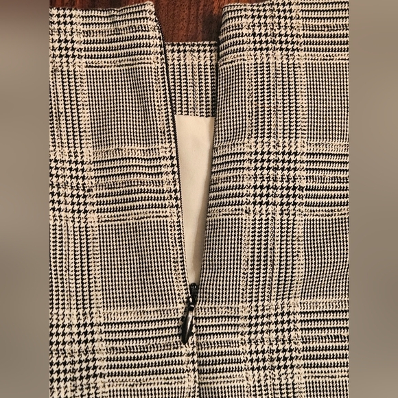 H&M Gray Plaid Houndstooth Fauz Wrap Asymmetric Mini Skirt Metal Ring  8 Preppy - Picture 10 of 11